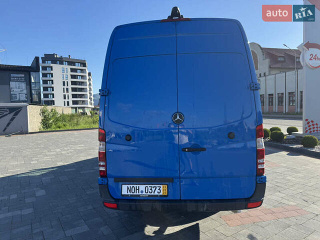 Синий Мерседес Sprinter, объемом двигателя 3 л и пробегом 267 тыс. км за 36010 $, фото 6 на Automoto.ua
