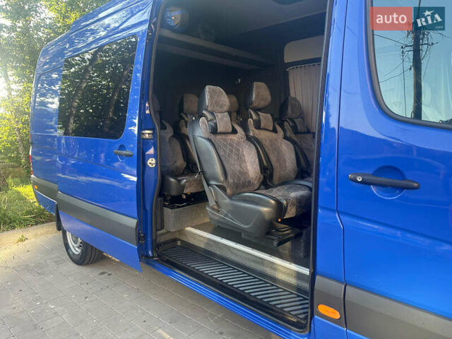 Синий Мерседес Sprinter, объемом двигателя 3 л и пробегом 787 тыс. км за 31000 $, фото 2 на Automoto.ua