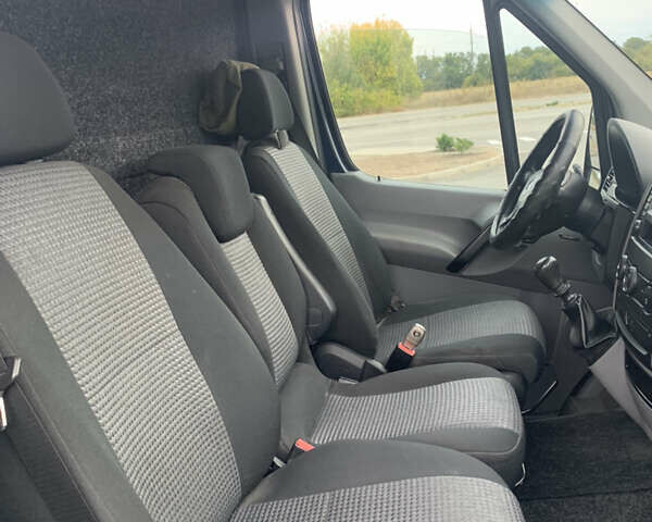 Синій Мерседес Sprinter, об'ємом двигуна 2.14 л та пробігом 156 тис. км за 19800 $, фото 9 на Automoto.ua