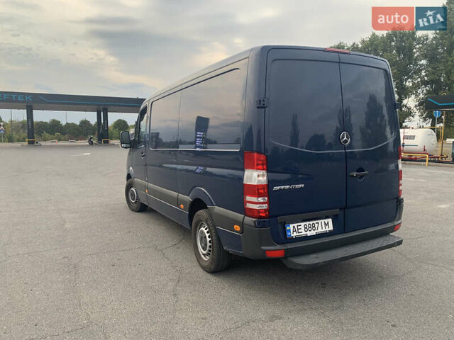 Синій Мерседес Sprinter, об'ємом двигуна 2.14 л та пробігом 156 тис. км за 19800 $, фото 3 на Automoto.ua