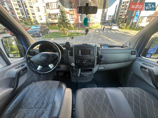 Синий Мерседес Sprinter, объемом двигателя 3 л и пробегом 787 тыс. км за 31000 $, фото 14 на Automoto.ua