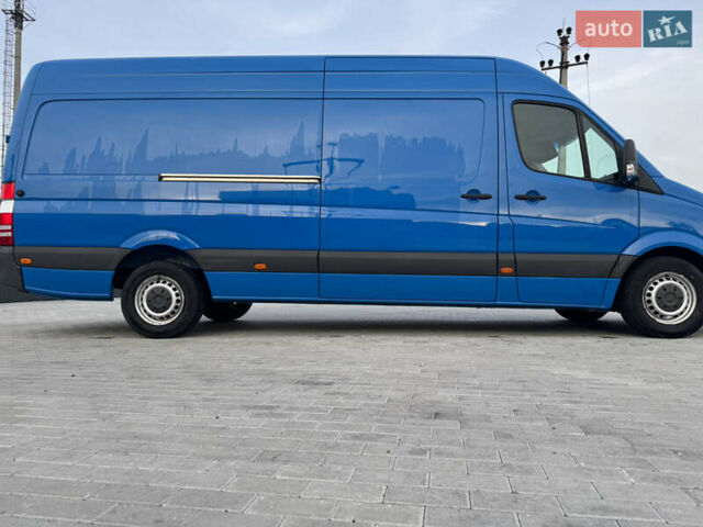 Синий Мерседес Sprinter, объемом двигателя 3 л и пробегом 267 тыс. км за 34300 $, фото 30 на Automoto.ua