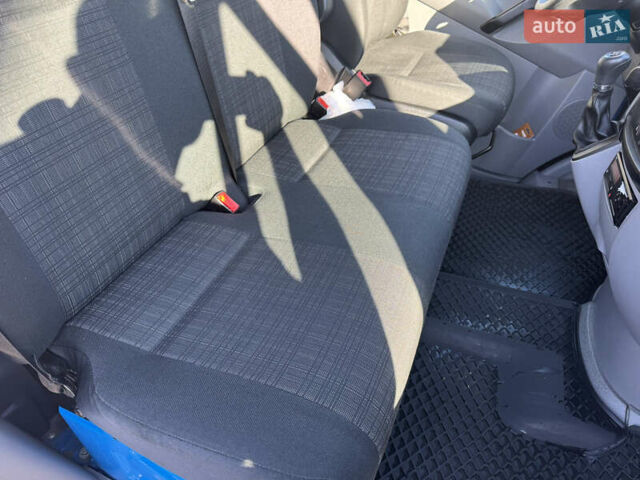 Синий Мерседес Sprinter, объемом двигателя 3 л и пробегом 267 тыс. км за 34300 $, фото 7 на Automoto.ua