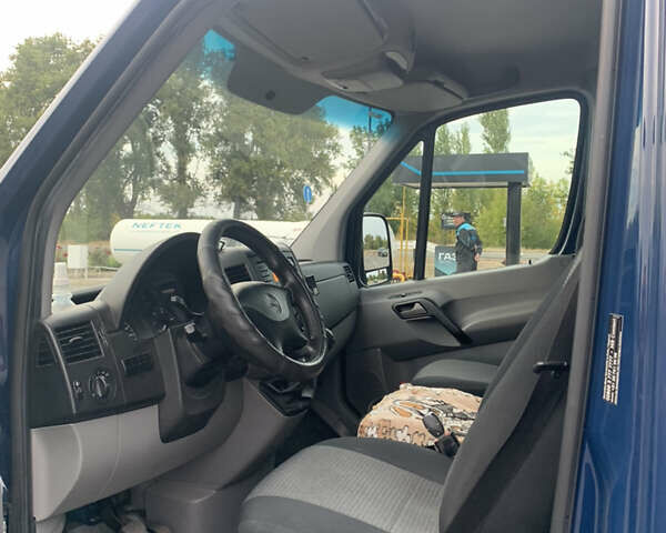 Синій Мерседес Sprinter, об'ємом двигуна 2.14 л та пробігом 156 тис. км за 19800 $, фото 13 на Automoto.ua