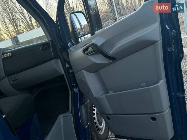 Синий Мерседес Sprinter, объемом двигателя 2.2 л и пробегом 228 тыс. км за 18500 $, фото 22 на Automoto.ua
