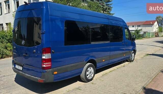 Синий Мерседес Sprinter, объемом двигателя 2.14 л и пробегом 100 тыс. км за 25000 $, фото 1 на Automoto.ua