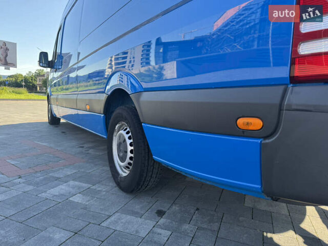 Синий Мерседес Sprinter, объемом двигателя 3 л и пробегом 267 тыс. км за 36010 $, фото 4 на Automoto.ua