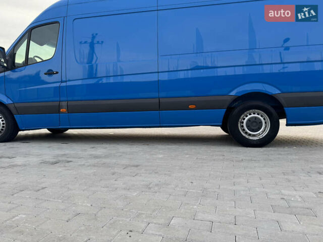 Синий Мерседес Sprinter, объемом двигателя 3 л и пробегом 267 тыс. км за 34300 $, фото 38 на Automoto.ua
