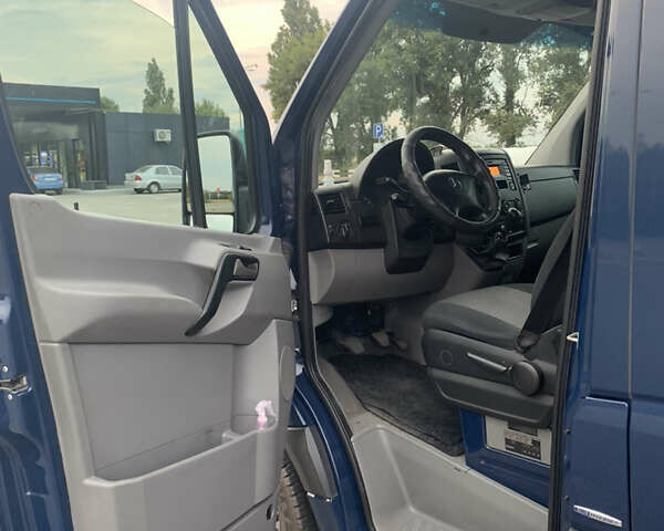 Синій Мерседес Sprinter, об'ємом двигуна 2.14 л та пробігом 156 тис. км за 19800 $, фото 6 на Automoto.ua