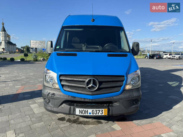 Синий Мерседес Sprinter, объемом двигателя 3 л и пробегом 267 тыс. км за 36010 $, фото 1 на Automoto.ua
