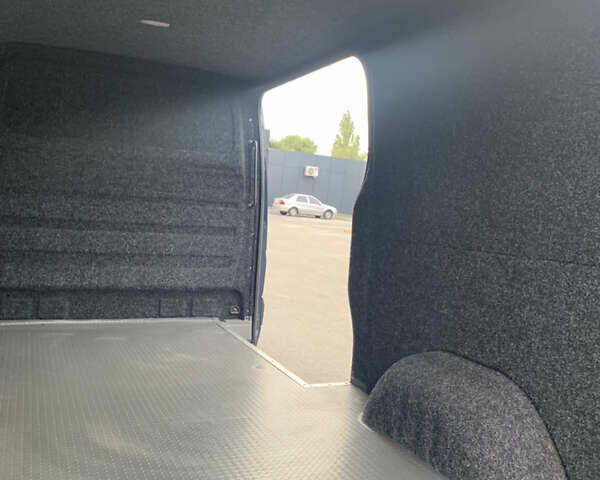 Синій Мерседес Sprinter, об'ємом двигуна 2.14 л та пробігом 156 тис. км за 19800 $, фото 28 на Automoto.ua