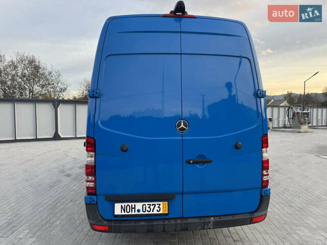 Синий Мерседес Sprinter, объемом двигателя 3 л и пробегом 267 тыс. км за 34300 $, фото 35 на Automoto.ua