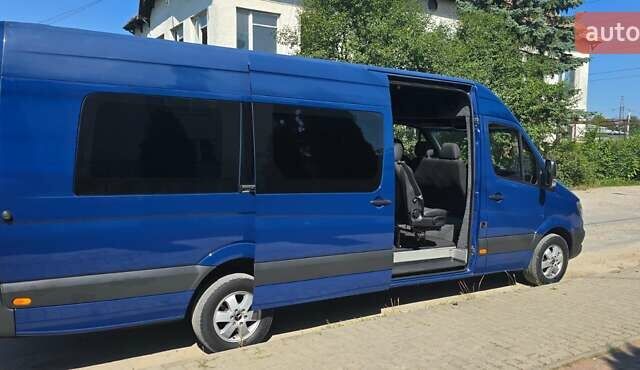 Синий Мерседес Sprinter, объемом двигателя 2.14 л и пробегом 100 тыс. км за 25000 $, фото 3 на Automoto.ua