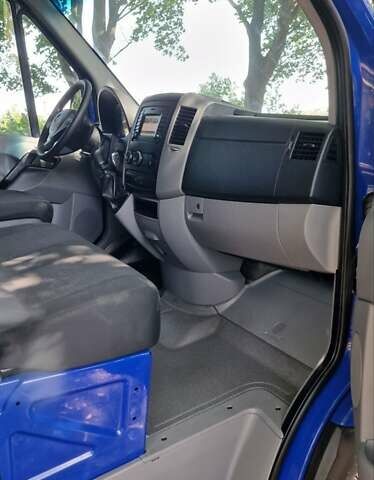 Синий Мерседес Sprinter, объемом двигателя 3 л и пробегом 293 тыс. км за 31800 $, фото 33 на Automoto.ua