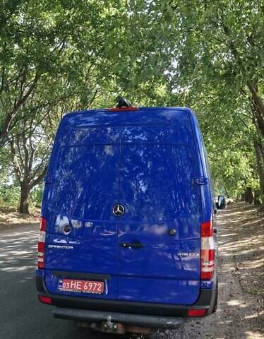 Синий Мерседес Sprinter, объемом двигателя 3 л и пробегом 293 тыс. км за 31800 $, фото 15 на Automoto.ua