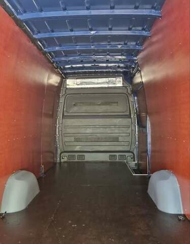 Синий Мерседес Sprinter, объемом двигателя 3 л и пробегом 293 тыс. км за 31800 $, фото 28 на Automoto.ua