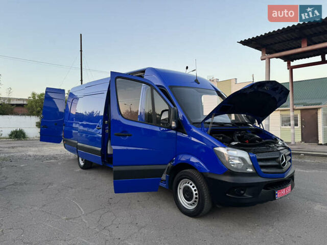 Синий Мерседес Sprinter, объемом двигателя 2.2 л и пробегом 297 тыс. км за 21900 $, фото 41 на Automoto.ua