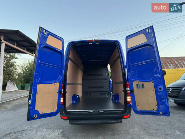 Синий Мерседес Sprinter, объемом двигателя 2.2 л и пробегом 297 тыс. км за 21900 $, фото 29 на Automoto.ua