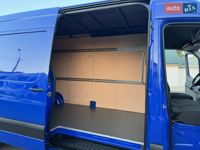 Синий Мерседес Sprinter, объемом двигателя 2.2 л и пробегом 297 тыс. км за 21900 $, фото 27 на Automoto.ua