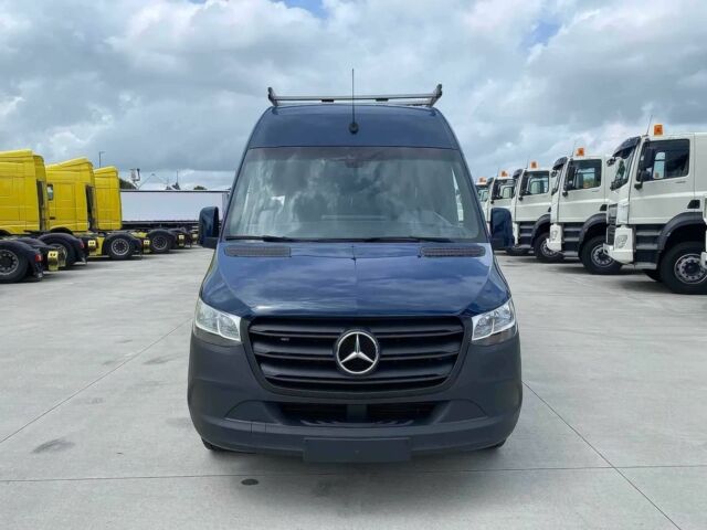 Синий Мерседес Sprinter, объемом двигателя 2.2 л и пробегом 40 тыс. км за 21900 $, фото 1 на Automoto.ua