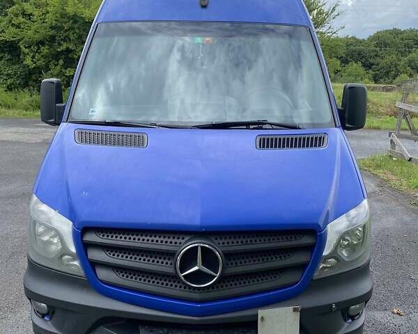 Синій Мерседес Sprinter, об'ємом двигуна 2.2 л та пробігом 450 тис. км за 15999 $, фото 5 на Automoto.ua