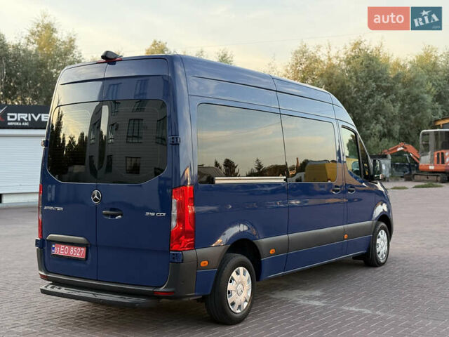 Синий Мерседес Sprinter, объемом двигателя 2.2 л и пробегом 271 тыс. км за 25999 $, фото 18 на Automoto.ua
