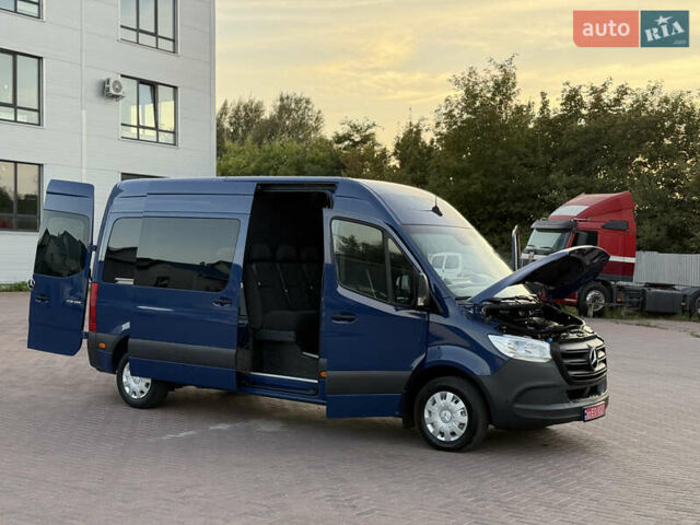 Синий Мерседес Sprinter, объемом двигателя 2.2 л и пробегом 271 тыс. км за 25999 $, фото 57 на Automoto.ua