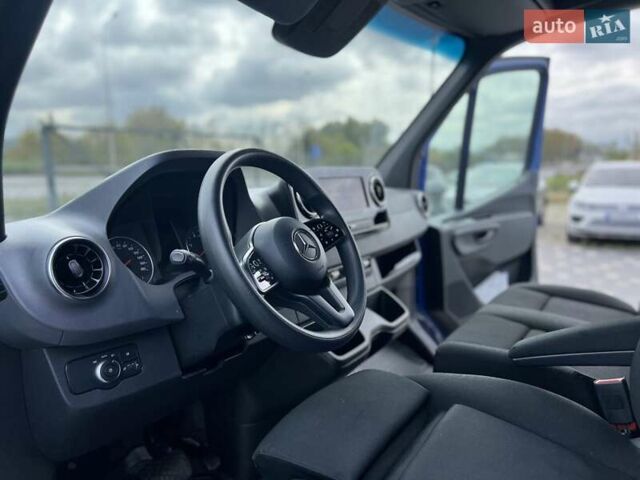 Синий Мерседес Sprinter, объемом двигателя 3 л и пробегом 201 тыс. км за 59000 $, фото 27 на Automoto.ua