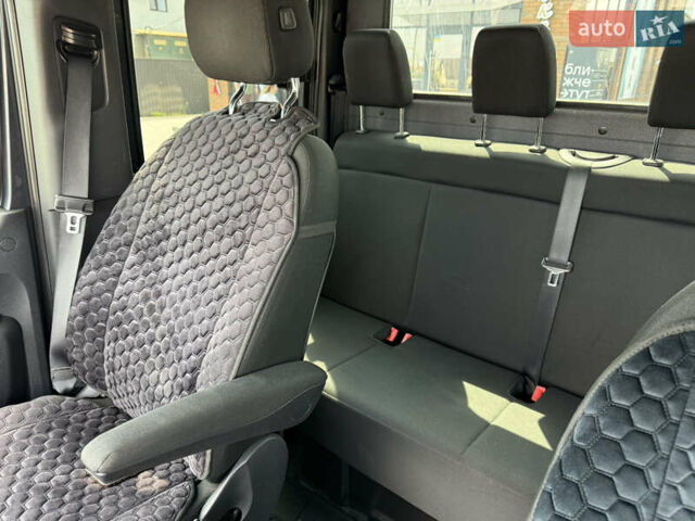 Синий Мерседес Sprinter, объемом двигателя 2.99 л и пробегом 242 тыс. км за 39500 $, фото 14 на Automoto.ua
