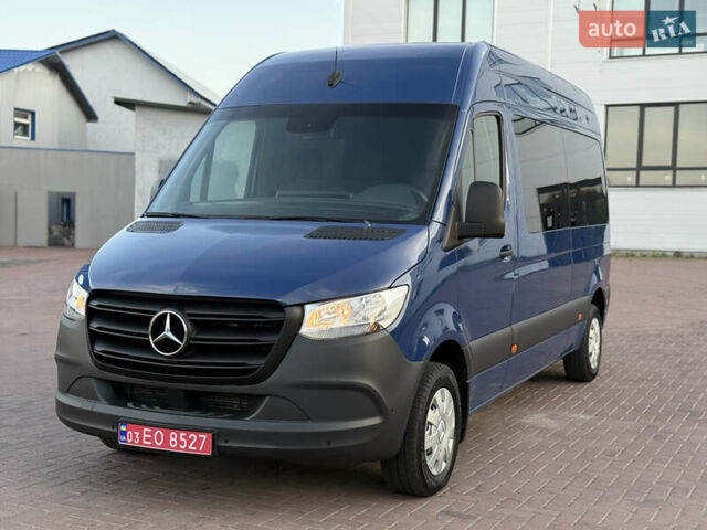 Синий Мерседес Sprinter, объемом двигателя 2.2 л и пробегом 271 тыс. км за 25999 $, фото 6 на Automoto.ua