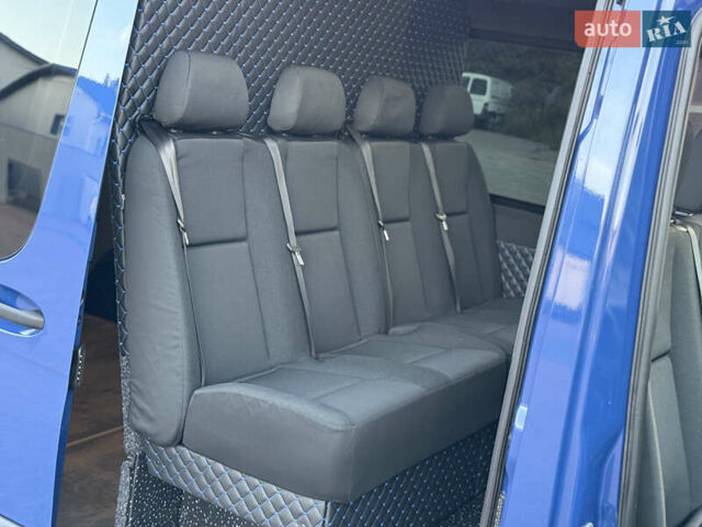 Синий Мерседес Sprinter, объемом двигателя 2.2 л и пробегом 271 тыс. км за 25999 $, фото 39 на Automoto.ua