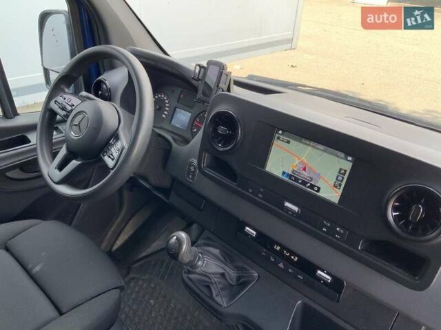 Синий Мерседес Sprinter, объемом двигателя 2.99 л и пробегом 167 тыс. км за 44500 $, фото 13 на Automoto.ua