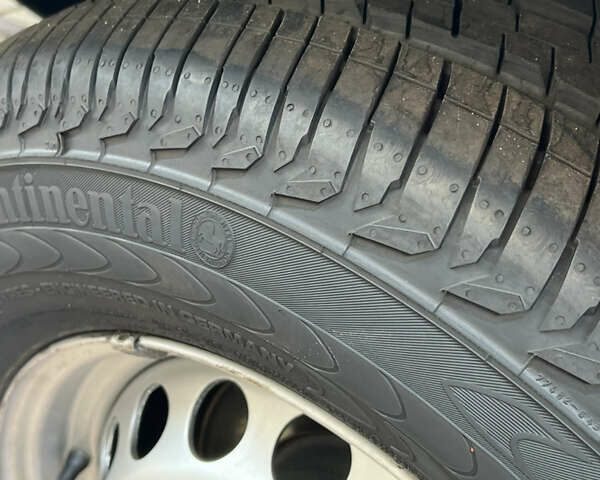 Синій Мерседес Sprinter, об'ємом двигуна 2.1 л та пробігом 288 тис. км за 32000 $, фото 16 на Automoto.ua