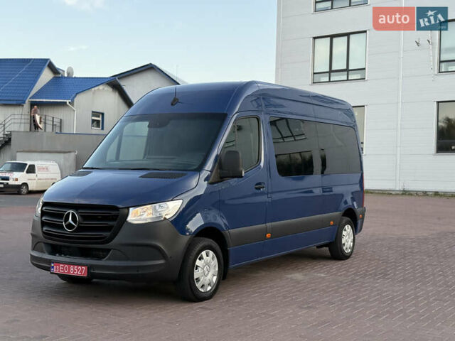 Синий Мерседес Sprinter, объемом двигателя 2.2 л и пробегом 271 тыс. км за 25999 $, фото 8 на Automoto.ua