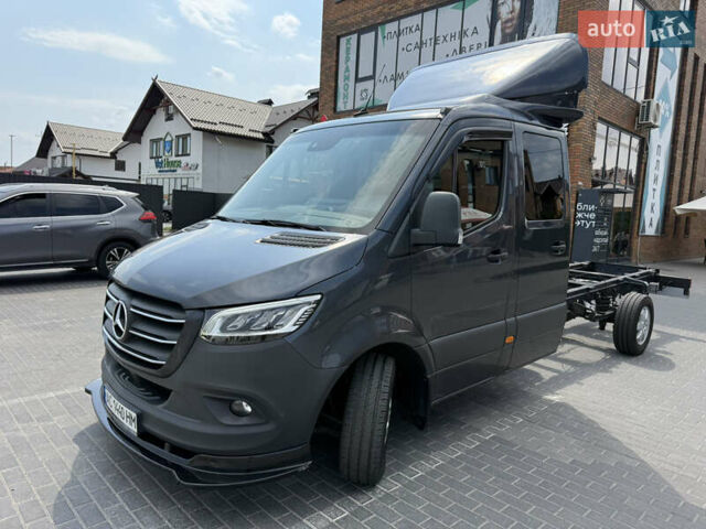 Синий Мерседес Sprinter, объемом двигателя 2.99 л и пробегом 242 тыс. км за 39500 $, фото 3 на Automoto.ua