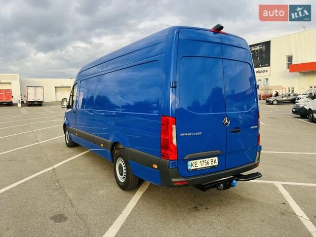 Синий Мерседес Sprinter, объемом двигателя 2.14 л и пробегом 220 тыс. км за 29000 $, фото 6 на Automoto.ua