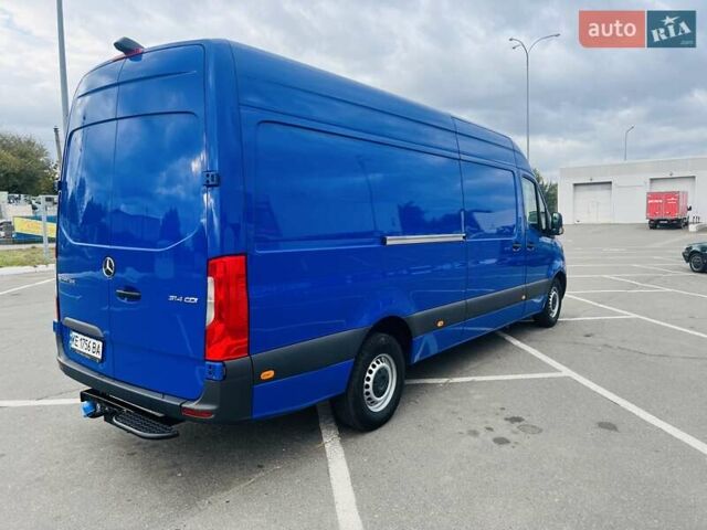 Синий Мерседес Sprinter, объемом двигателя 2.14 л и пробегом 220 тыс. км за 29000 $, фото 46 на Automoto.ua