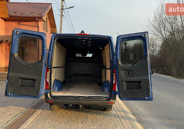 Синий Мерседес Sprinter, объемом двигателя 2.2 л и пробегом 252 тыс. км за 26800 $, фото 68 на Automoto.ua