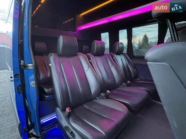 Синий Мерседес Sprinter, объемом двигателя 2.14 л и пробегом 346 тыс. км за 35400 $, фото 33 на Automoto.ua
