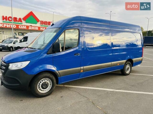 Синий Мерседес Sprinter, объемом двигателя 2.14 л и пробегом 220 тыс. км за 29000 $, фото 14 на Automoto.ua