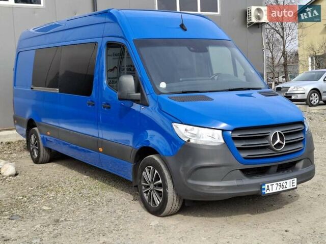 Синий Мерседес Sprinter, объемом двигателя 2.14 л и пробегом 346 тыс. км за 35400 $, фото 17 на Automoto.ua