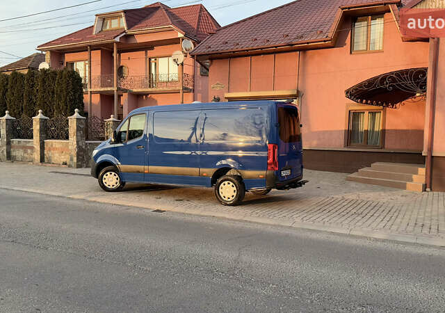 Синий Мерседес Sprinter, объемом двигателя 2.2 л и пробегом 252 тыс. км за 26800 $, фото 27 на Automoto.ua