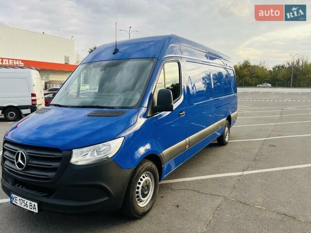 Синий Мерседес Sprinter, объемом двигателя 2.14 л и пробегом 220 тыс. км за 29000 $, фото 12 на Automoto.ua