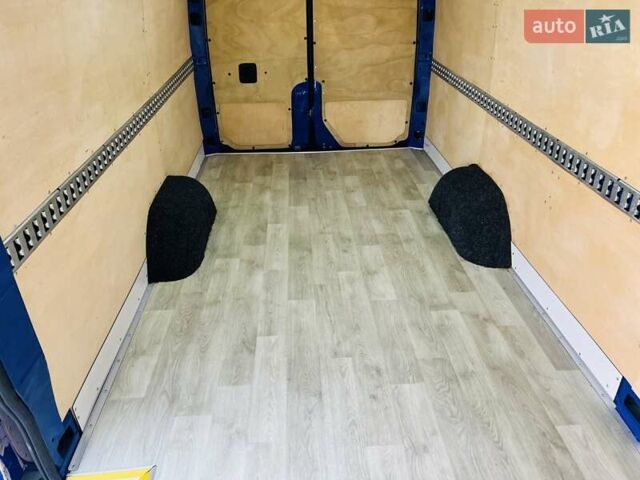 Синий Мерседес Sprinter, объемом двигателя 2.14 л и пробегом 220 тыс. км за 29000 $, фото 19 на Automoto.ua