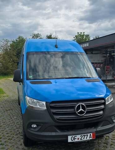 Синий Мерседес Sprinter, объемом двигателя 0 л и пробегом 350 тыс. км за 26500 $, фото 6 на Automoto.ua
