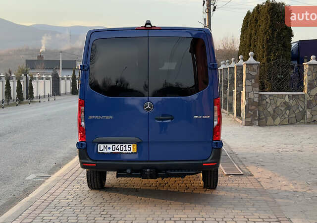 Синий Мерседес Sprinter, объемом двигателя 2.2 л и пробегом 252 тыс. км за 26800 $, фото 31 на Automoto.ua