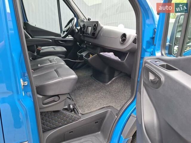 Синий Мерседес Sprinter, объемом двигателя 2.14 л и пробегом 346 тыс. км за 35400 $, фото 11 на Automoto.ua