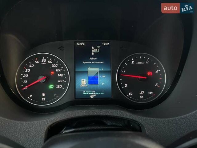 Синий Мерседес Sprinter, объемом двигателя 1.95 л и пробегом 296 тыс. км за 29550 $, фото 68 на Automoto.ua