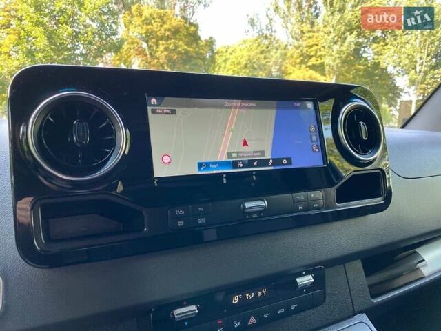 Синий Мерседес Sprinter, объемом двигателя 1.95 л и пробегом 190 тыс. км за 27500 $, фото 40 на Automoto.ua