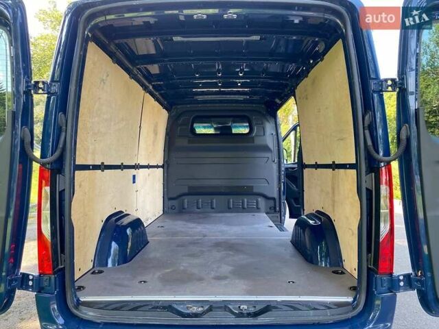 Синий Мерседес Sprinter, объемом двигателя 1.95 л и пробегом 190 тыс. км за 28800 $, фото 28 на Automoto.ua
